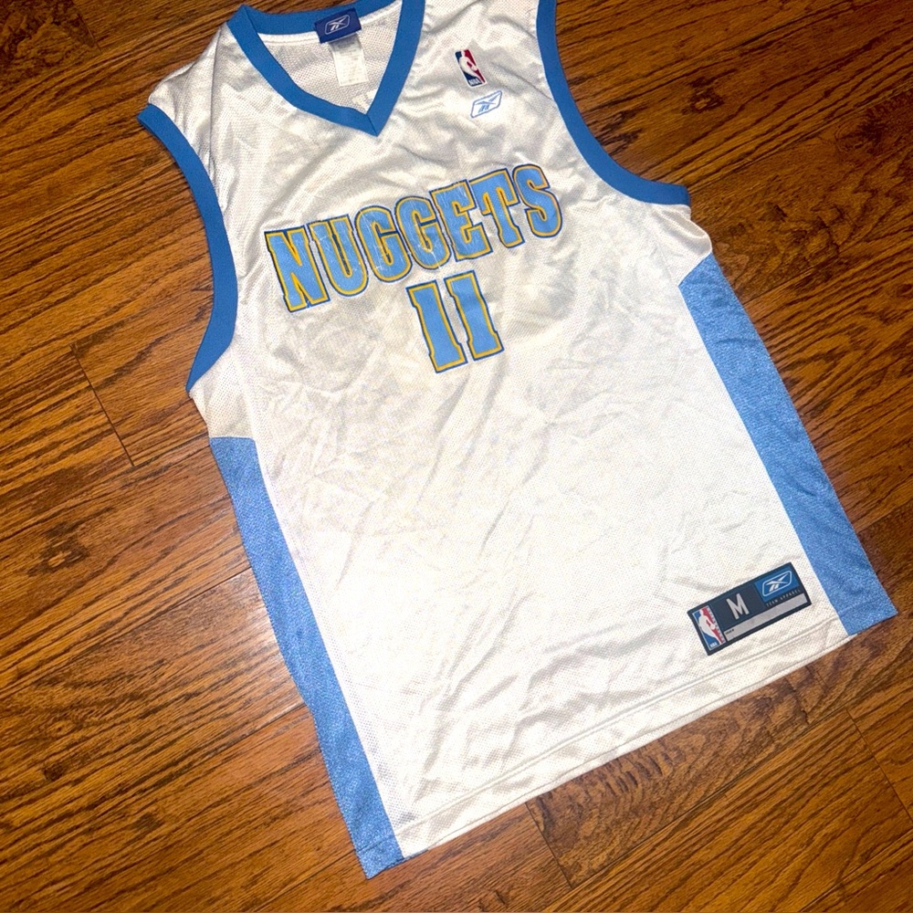Vintage Denver Nuggets Earl Boykins White Reebok Jersey Size Medium #11 NBA